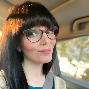 Meet your Posher, Candace